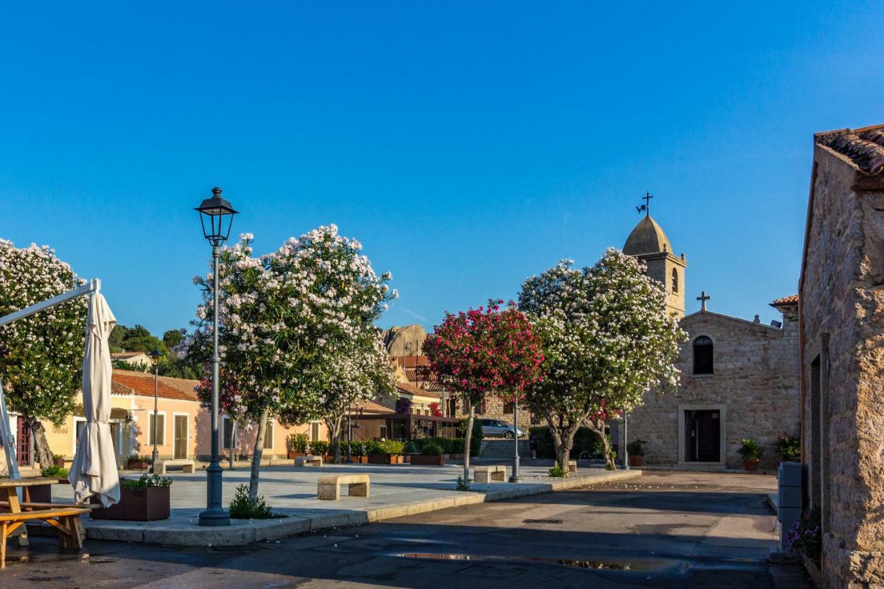 Petra Sarda Apartment San Pantaleo Exterior photo