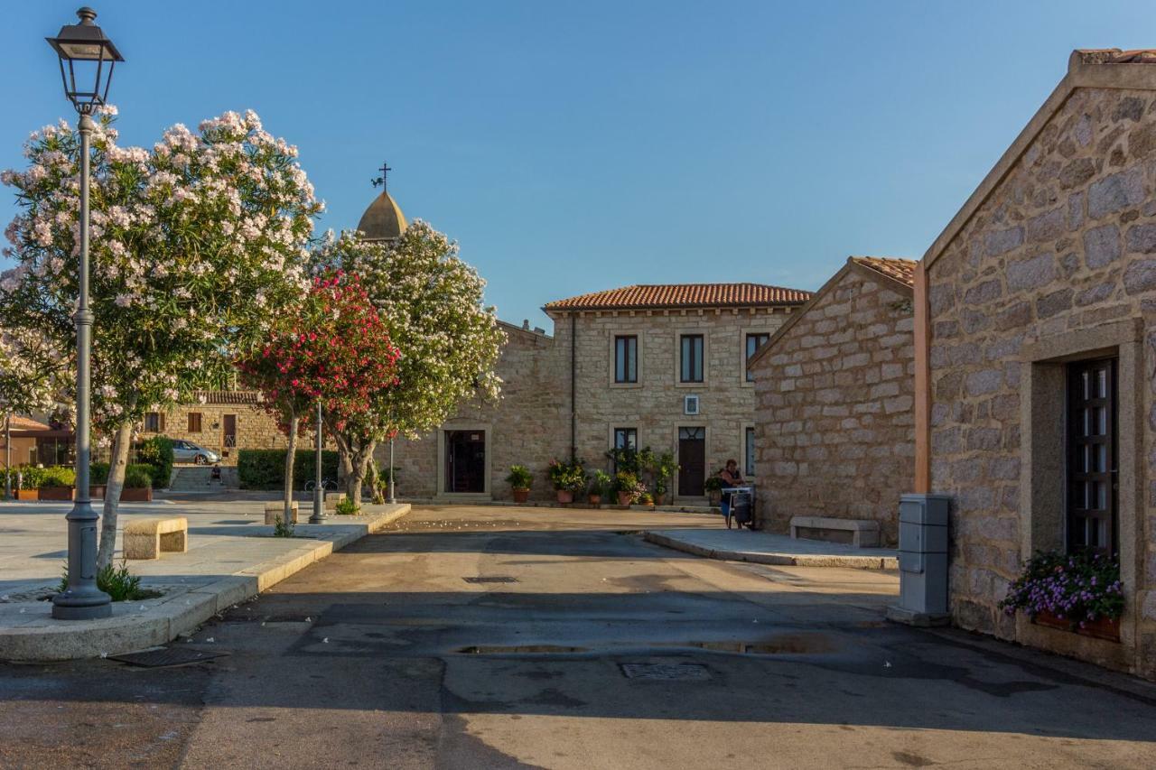 Petra Sarda Apartment San Pantaleo Exterior photo